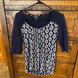 Lucky Brand navy blue and white print crochet top